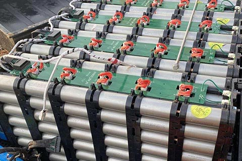 威海铁锂电池回收服务|收购报废电池